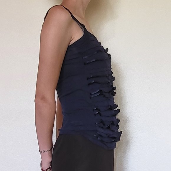 Express Ruffled Tank Top - Picture 4 of 9